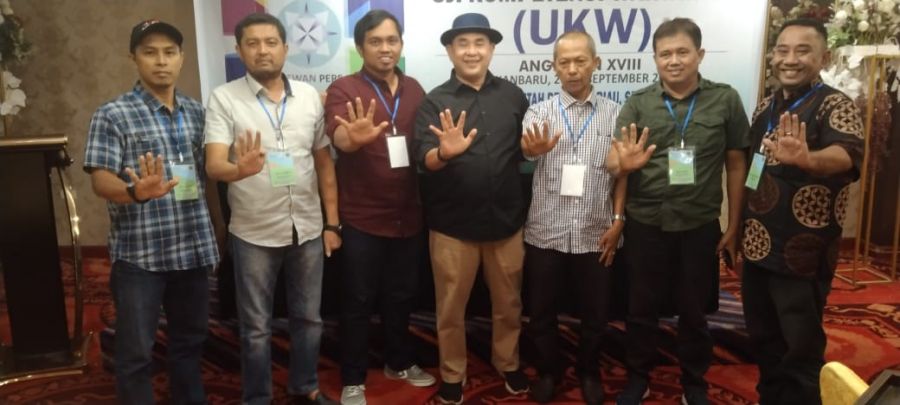 28 Wartawan Dinyatakan Kompeten dari 30 Peserta UKW PWI Riau dan SPS