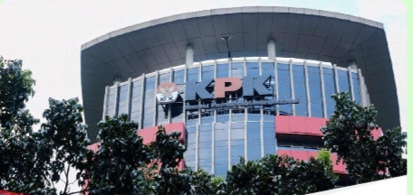 Waduh..! KPK Gelar OTT di Riau, 10 Orang Diamankan, Gubernur Riau Diduga Termasuk