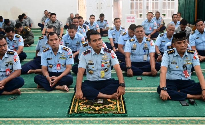 Bersedekah: Kunci Membawa Bekal ke Akhirat, Pesan Ustadz H. Asrori di Kajian Dhuha Masjid Amrullah