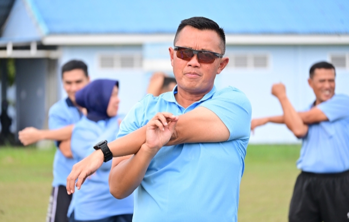 Binsik Rutin Rabu Siang, Danlanud Roesmin Nurjadin Ajak Personel Jaga Kebugaran dan Disiplin Fisik