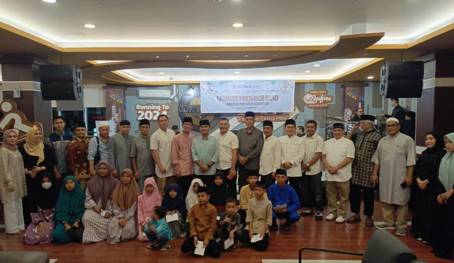 Buka Puasa Bersama GEMPAR Riau di CozPlace Lantai 10 RS Syafira Dihadiri Danlanud Roesmin Nurjadin