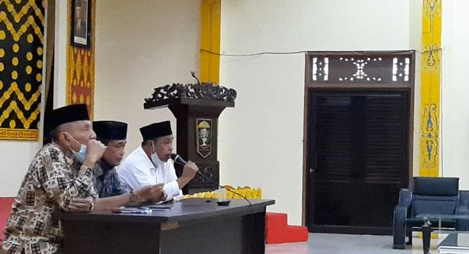 Buntut Bentrok Kebun Sekijang, Masyarakat Mengadu ke LAM Riau