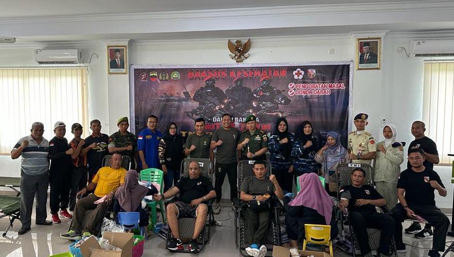 Dankoti Beserta Pengurus Koti PP MPW Riau Donor Darah, Bersempena HUT TNI AD yang ke 78