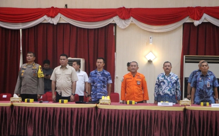 Danlanud Roesmin Nurjadin Hadiri Rakor Keamanan Pilkada Tahun 2024 dan siaga penanggulangan Karhutla