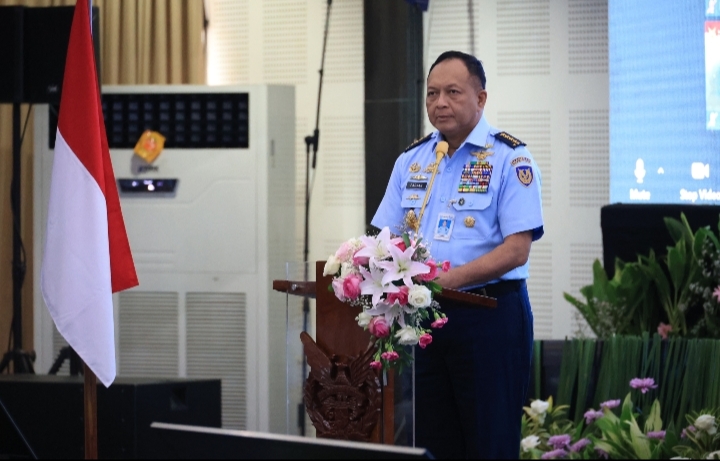 Danlanud Roesmin Nurjadin Ikuti Exit Briefing Kepala Staf Angkatan Udara
