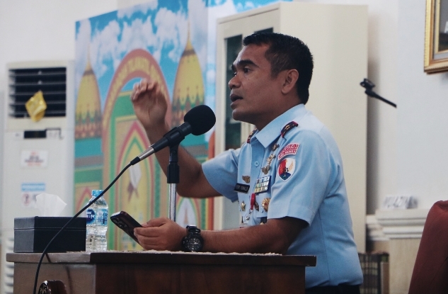 Danlanud Roesmin Nurjadin: Ilmu adalah Jendela Dunia Menuju Kesuksesan