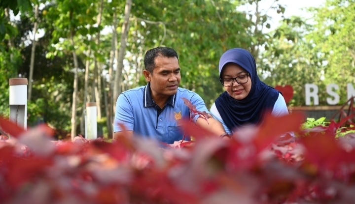 Danlanud Roesmin Nurjadin Panen Sayur dan Cabe, Dukung Program Food Estate di Kebun Mustang