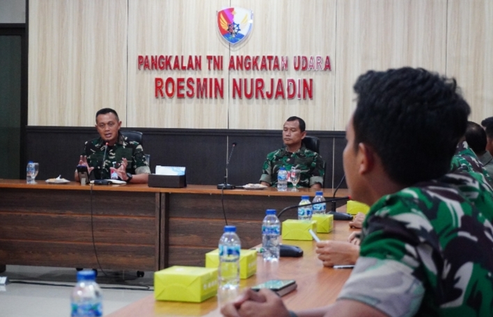 Danlanud Roesmin Nurjadin Pimpin Rapat Evaluasi Fighter Run 2025