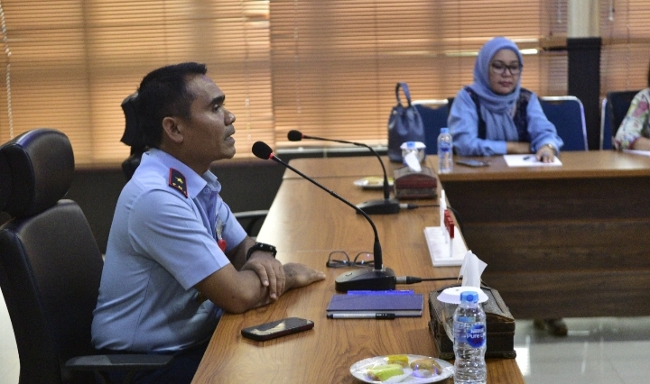 Danlanud Roesmin Nurjadin Pimpin Rapat Panitia Reuni Skadron Udara 12