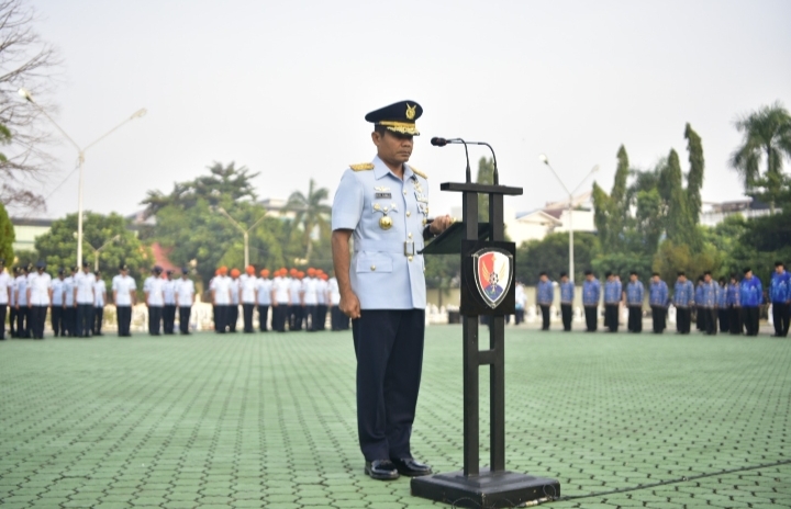 Danlanud Roesmin Nurjadin Pimpin Ziarah Rombongan Dalam Rangka Peringatan ke-77 Hari Bakti TNI AU