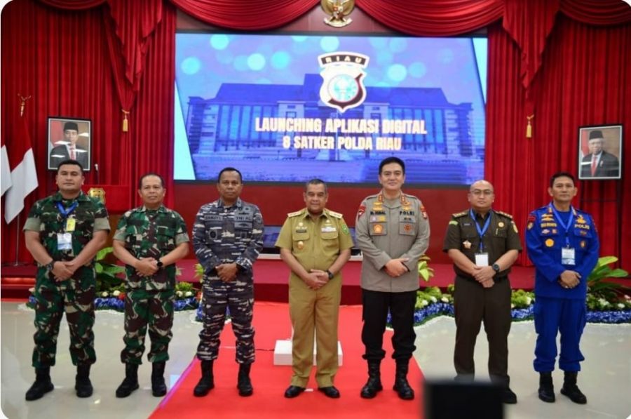 Dansathanlan Lanud Rsn Hadiri Peresmian 8 Aplikasi Digital Polda Riau