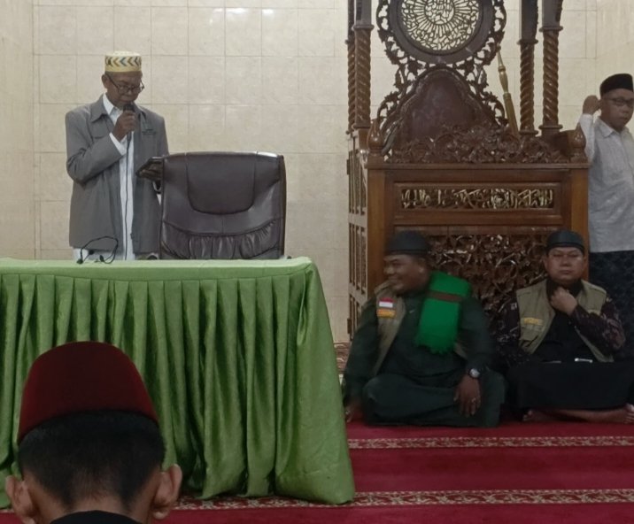 Dari Masjid Wahdatul Ummah, TNI-Polri dan Warga Satukan Langkah dalam Sholat Subuh Berjamaah