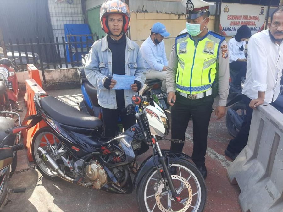 Demi Penertiban, Ditlantas Polda Riau dan Jajaran Amankan 298 Knalpot Bogar Dalam KRYD