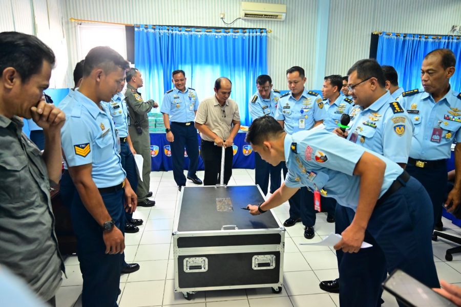 Dislitbangau Sukses Uji Operasional Battery Charger 12 VDC dan 28 VDC Multi Pesawat