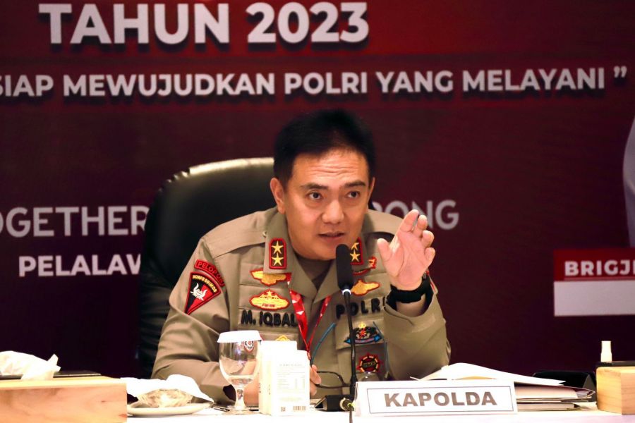 Gelar Operasional di Polres Pelalawan, Kapolda Irjen Iqbal : Pahami Mekanisme Perusahaan