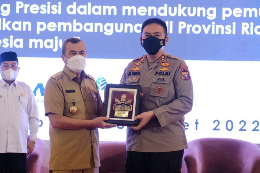 Gubri Beri Arahan Dalam Rapim Polda Riau Tahun Anggaran 2022