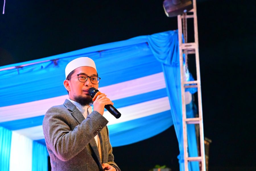 Hadirkan Ustadz Dr. H. Adi Hidayat Lc. M.A., Tabligh Akbar Dilanud Roesmin Nurjadin Membludak