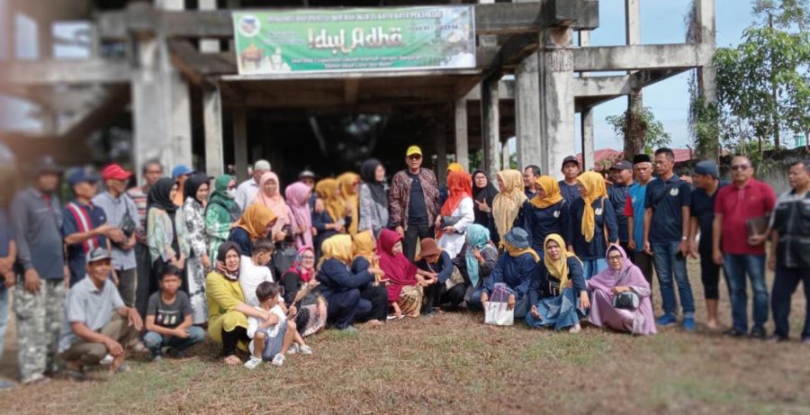 Ikatan Keluarga Lintau Buo IX Koto Pekanbaru Berkurban 4 Ekor Sapi dan 1 Ekor Kambing