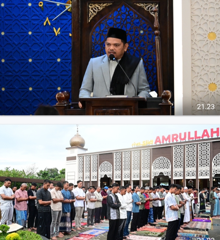 Ikhlas Berqurban dan Berbagi Kebahagiaan - Sholat Idul Adha