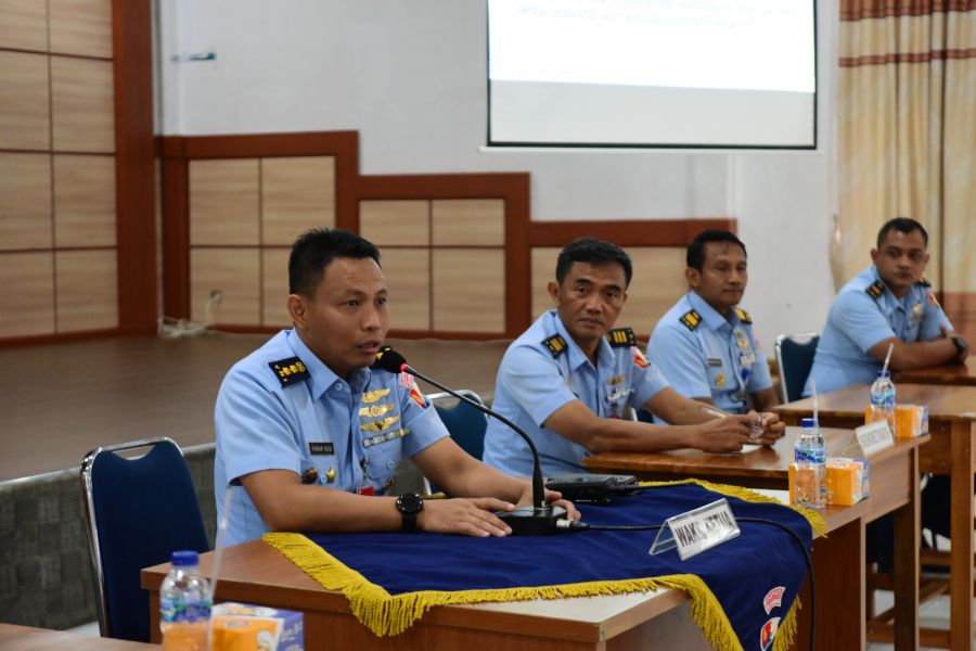 Kadispers Lanud Roesmin Nurjadin Beri Pengarahan Kepada Casis PA PK TNI TA. 2023