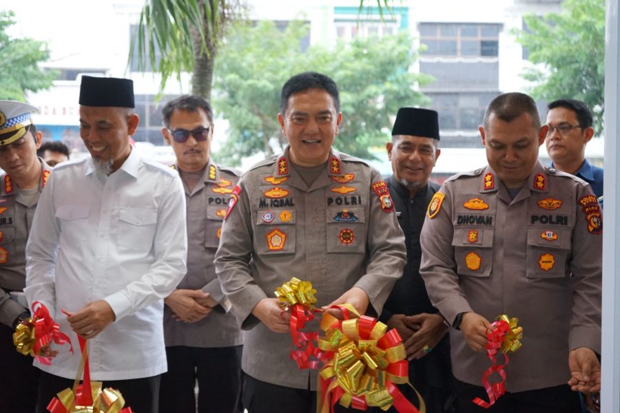 Kapolda Riau Resmikan Gedung Pelayanan Terpadu Wicaksana Laghawa Polres Dumai