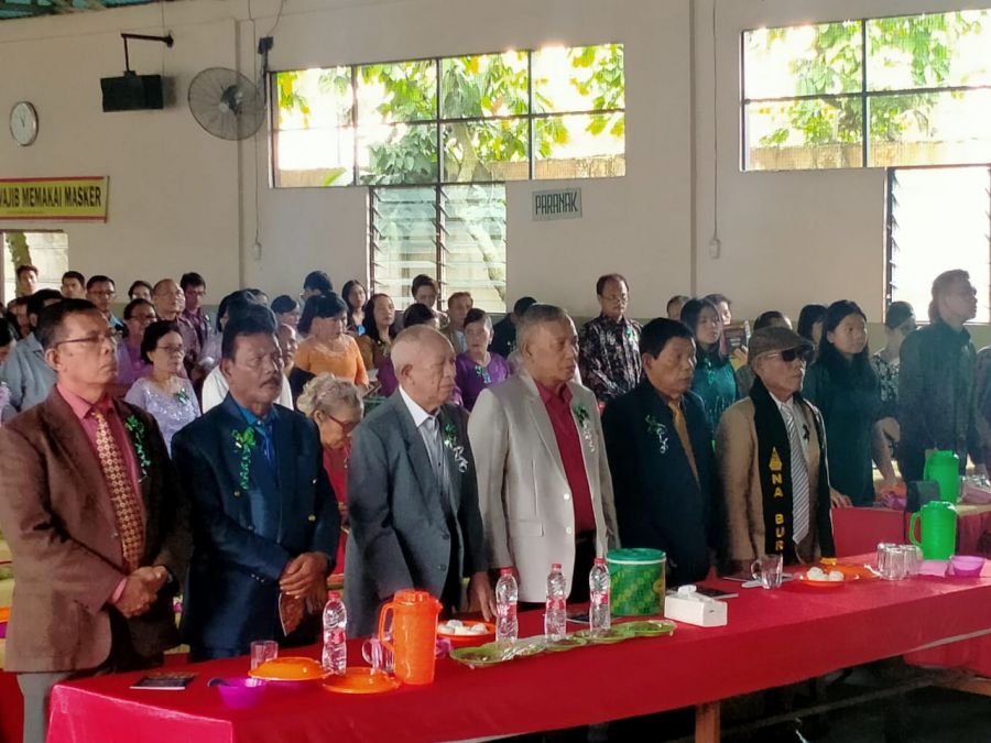 Keluarga Simanjuntak Parsuratan Tuan Sihuring, Boru Bere, Ibabere Pekanbaru-Minas  Natal Oikumene