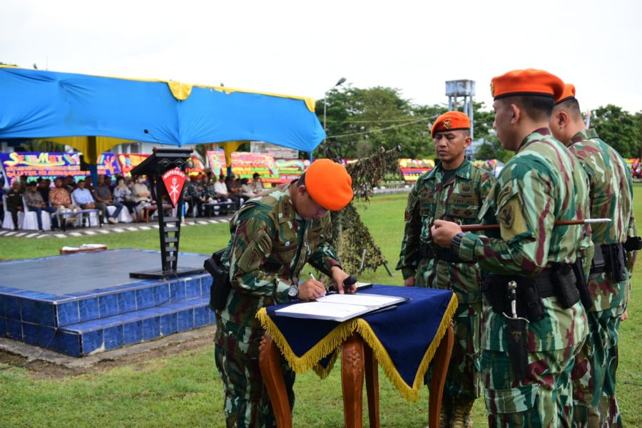 Komandan WINGKO III KOPASGAT Pimpin Sertijab  DANYONKO 462 KOPASGAT 