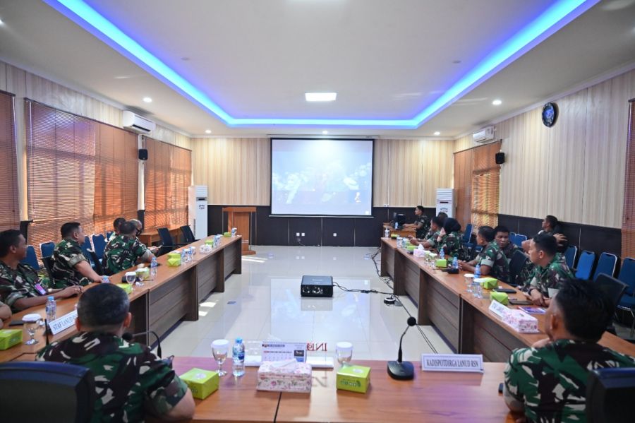 Lanud Rsn Raih WBK, Saksikan Penerimaan Penghargaan  ZI Secara Virtual