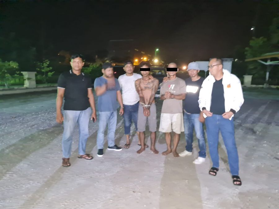 Minta Transferan Uang dan Pulsa Setelah Nekat Mencuri, Kedua Pria Ini Diringkus Polsek Minas