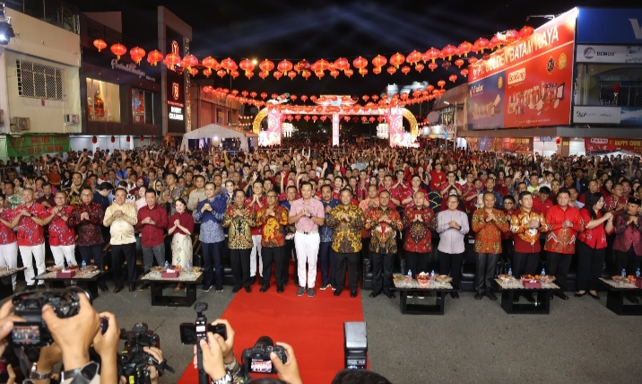 Perayaan IMLEK NUSANTARA di Batam Wujud Harmoni dan ToleransiI