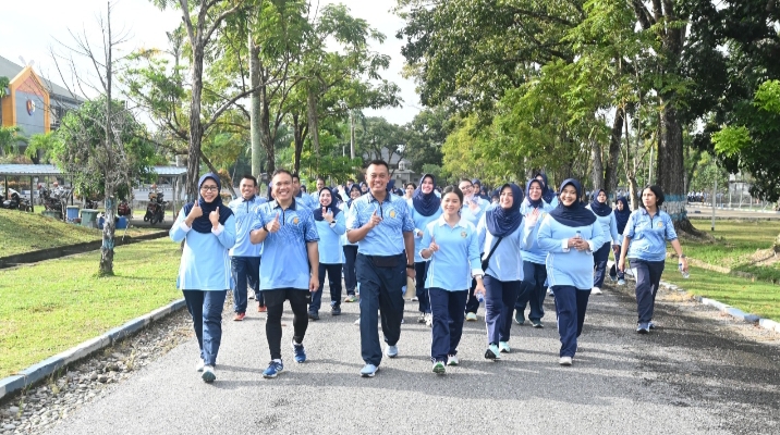 Pererat Kebersamaan, Lanud Roesmin Nurjadin Gelar Olahraga Bersama