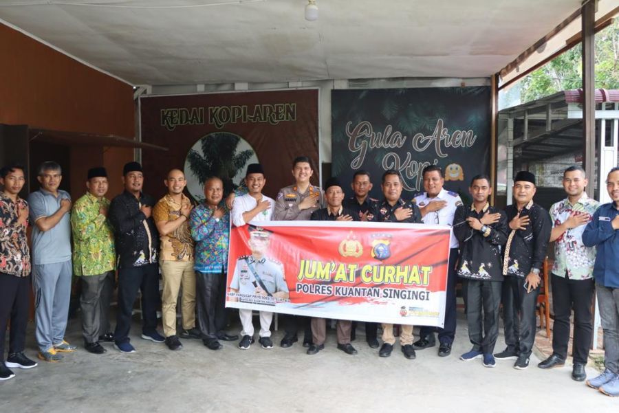 Polres Kuansing Eratkan Komunikasi dan Silaturahmi dengan Masyarakat Melalui Program Jumat Curhat