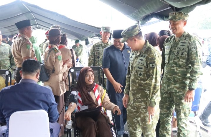 Ribuan Warga Antusias Ikuti Bazar Murah dan Donor Darah HUT ke-81 TNI di Dumai
