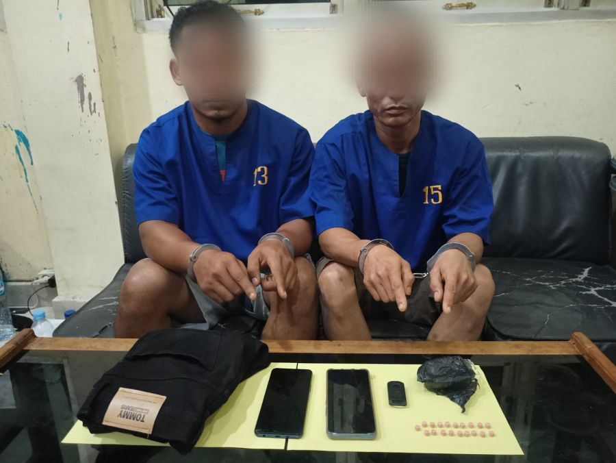 Satres Narkoba Polres Dumai Ringkus 2 Orang Pria Diduga Penyalahguna Narkotika