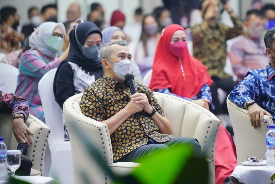Syamsuar minta Sandiaga Uno Ikut Mendorong Dibukanya Jalur Masuk Pekanbaru-Malaysia