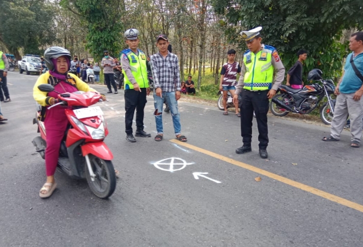 Tangani Kecelakaan Maut di Tapian Dolok, Kanit Gakkum dan Kapolsek Serbalawan Tunjukkan Respon Cepat