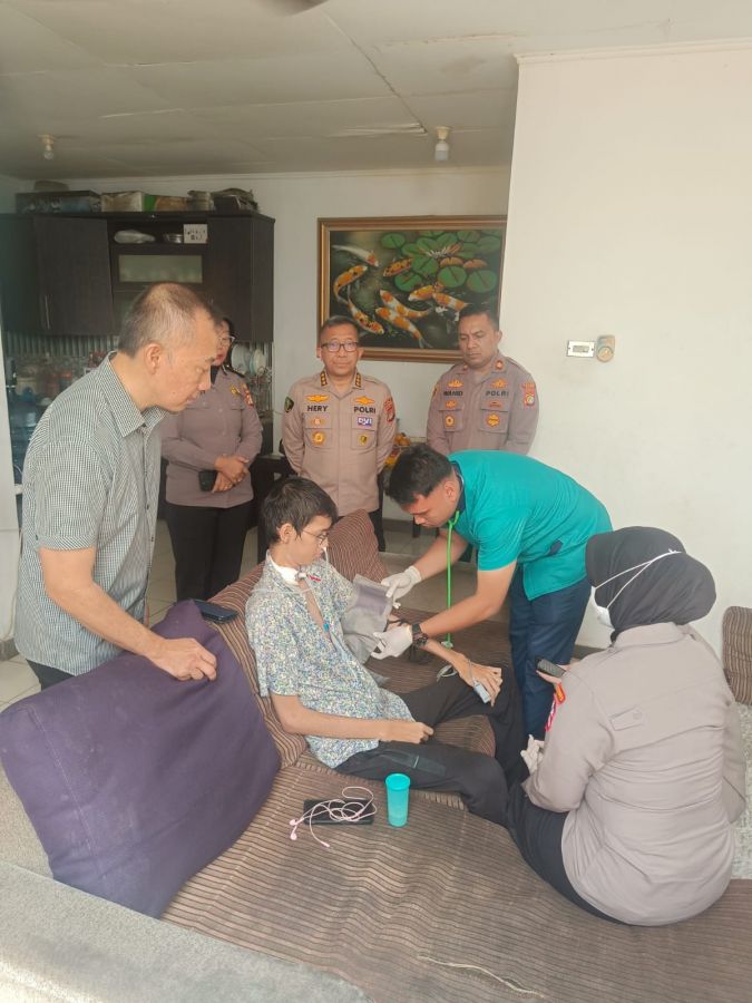 Uluran Tangan Jenderal Sigit Kepada Mahasiswa Korban Jeratan Kabel Optik