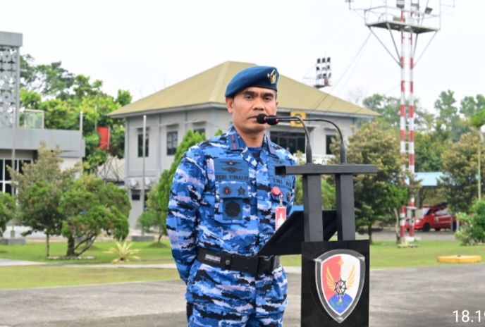 Usai Pimpin Upacara, Danlanud Roesmin Nurjadin Tekankan Profesionalisme dan Disiplin Hukum