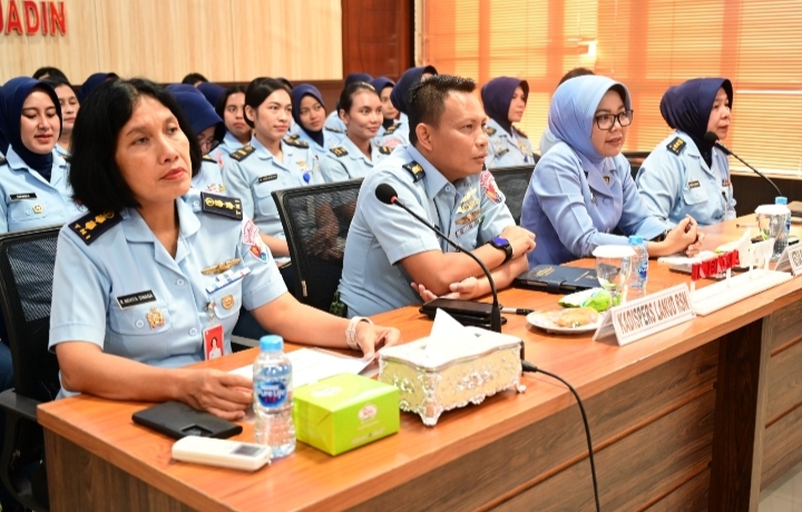Wara Lanud Roesmin Nurjadin Ikuti Pembekalan Ibu Winayadhati Kanya Sena