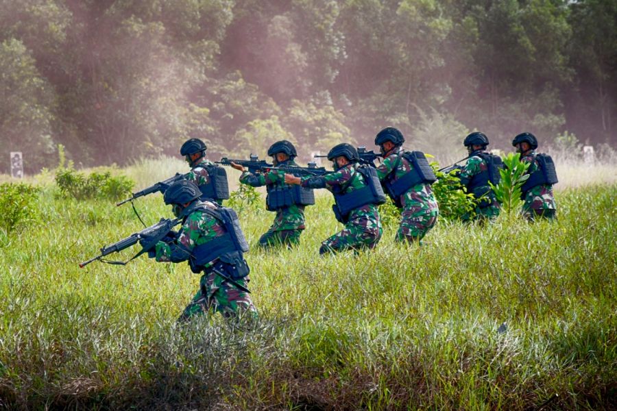 Yonko 462 Kopasgat Laksanakan Perebutan Cepat Pertahanan Pangkalan Pinang Kampai Dumai